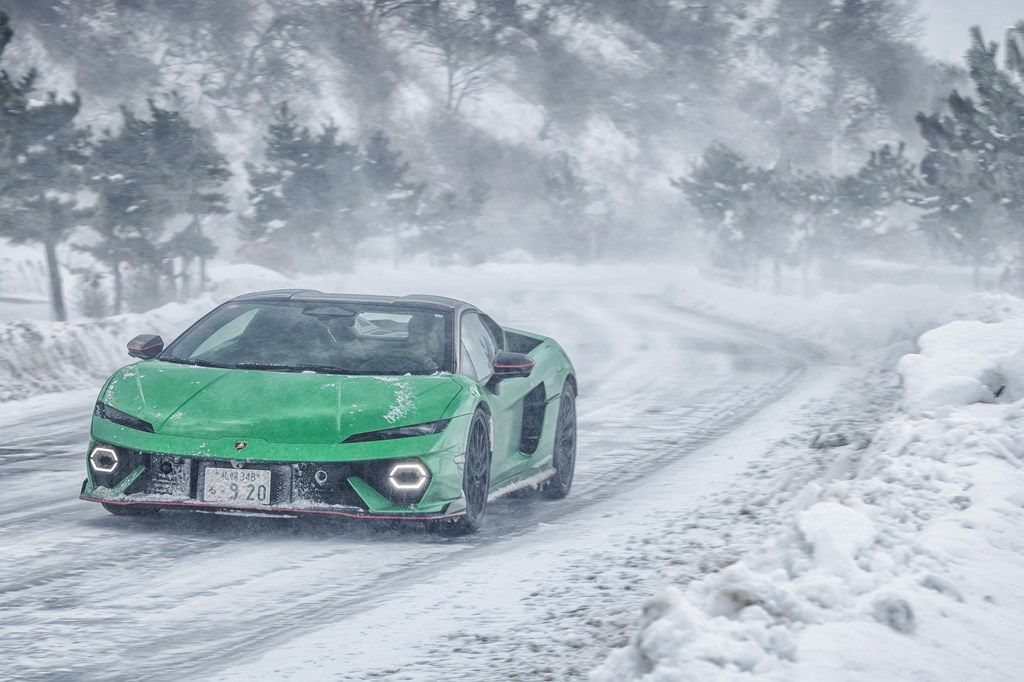 北海道で開催されたランボルギーニ「テメラリオ」「ウルスSE」試乗会の様子（写真：Lamborghini）