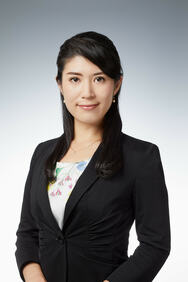 石川 久美子