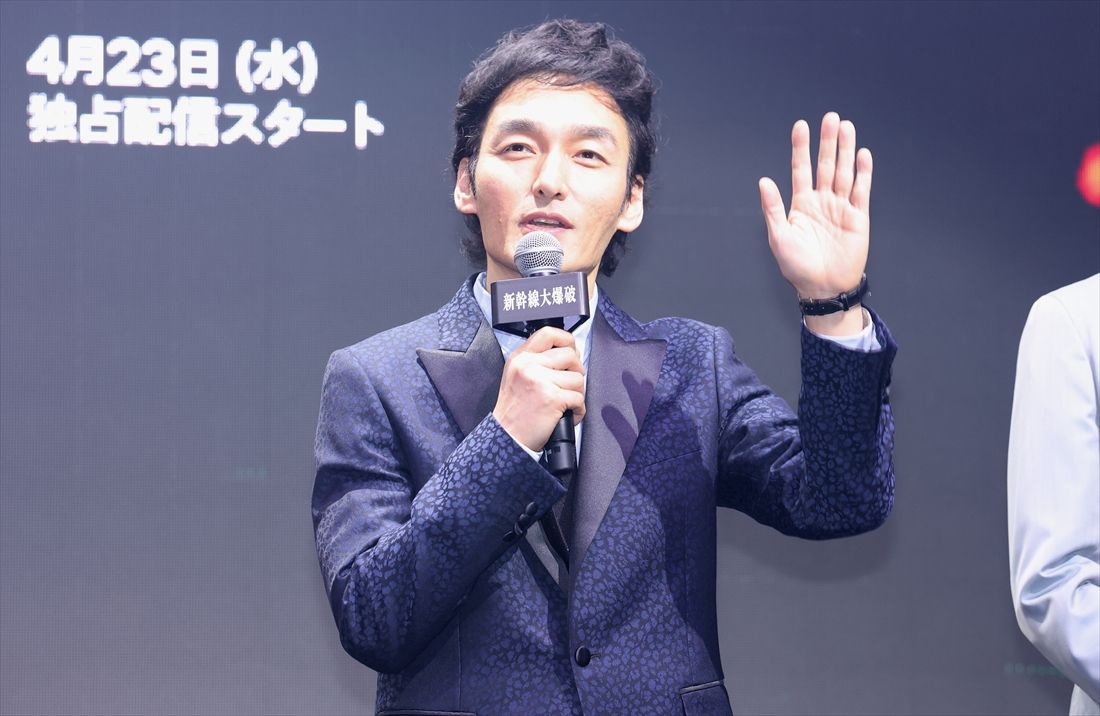 記念イベントで作品について語る草彅剛さん（撮影：尾形文繁）
