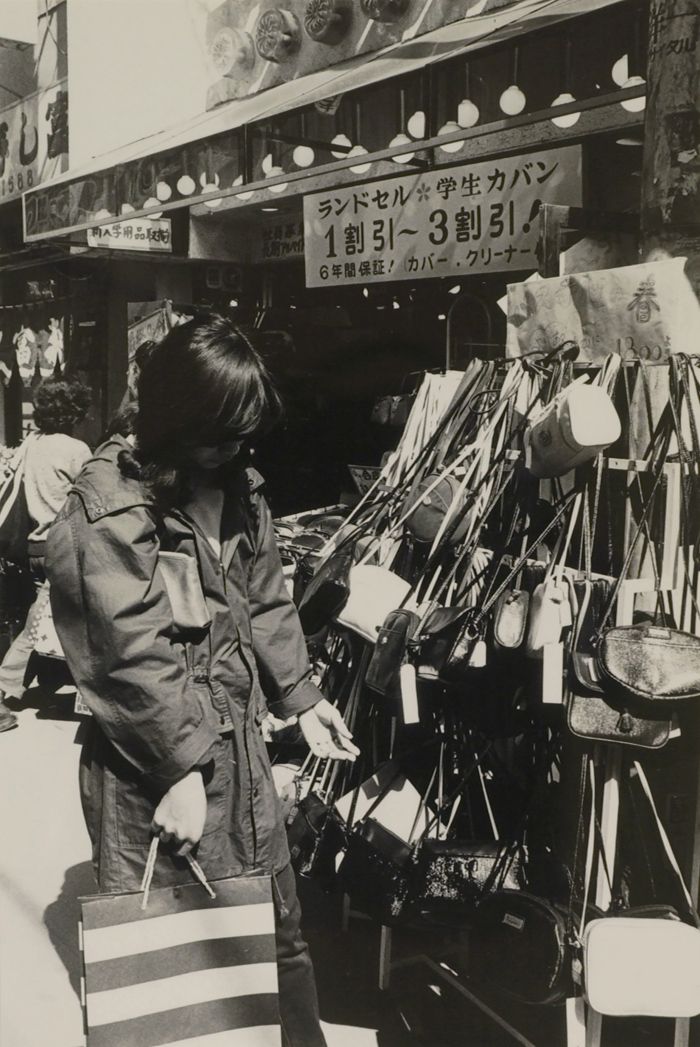 川越商店街（写真：1981年03月08日、高橋孫一郎撮影）