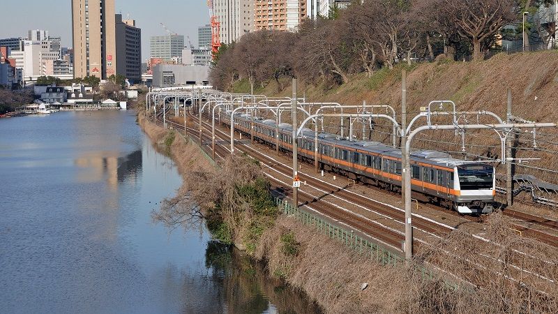 都心の中央線､なぜ直線でなく｢S字｣を描くのか 鉄道建設には江戸城外濠の｢遺産｣が役立った | 駅･再開発 | 東洋経済オンライン