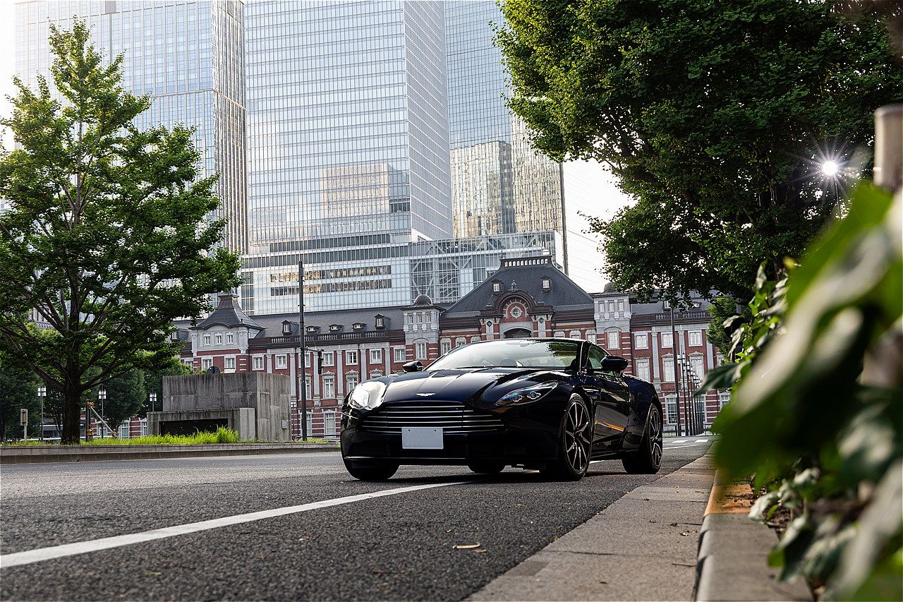 アストンマーティン「DB11」（写真：三木 宏章）