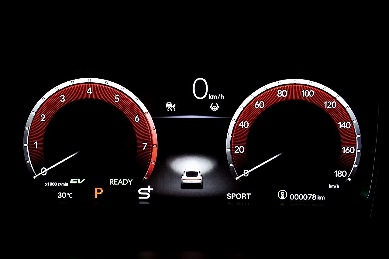ホンダの新型「プレリュード」（写真：本田技研工業）
