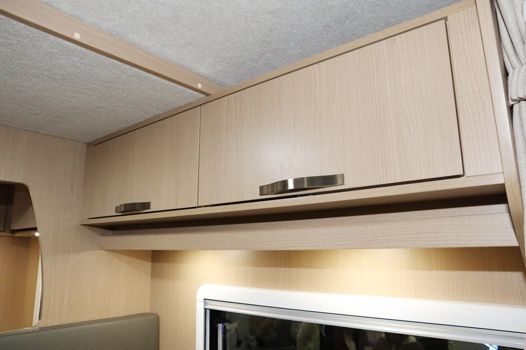 トヨタ「カムロード」をベースにした先代モデルの「コルド リーブス」（写真：筆者撮影）