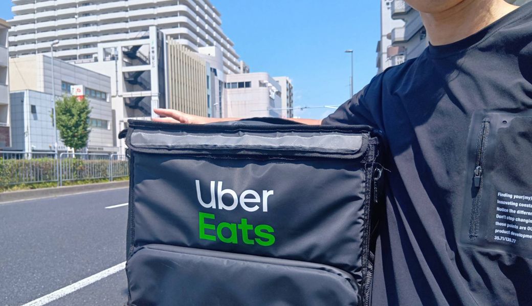  これならウーバーの仕事でも問題なく着れそうだ（著者撮影）