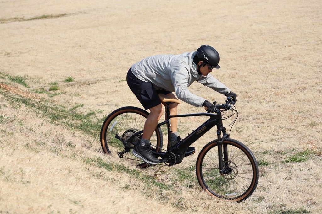 ヤマハの新型スポーツ電動アシスト自転車「クロスコアRV」（写真：筆者撮影）
