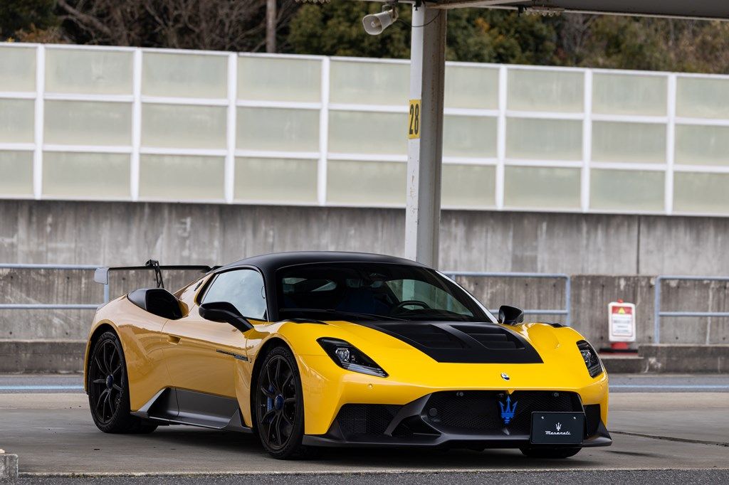 マセラティの最新モデル「GT2ストラダーレ」（写真：三木 宏章）