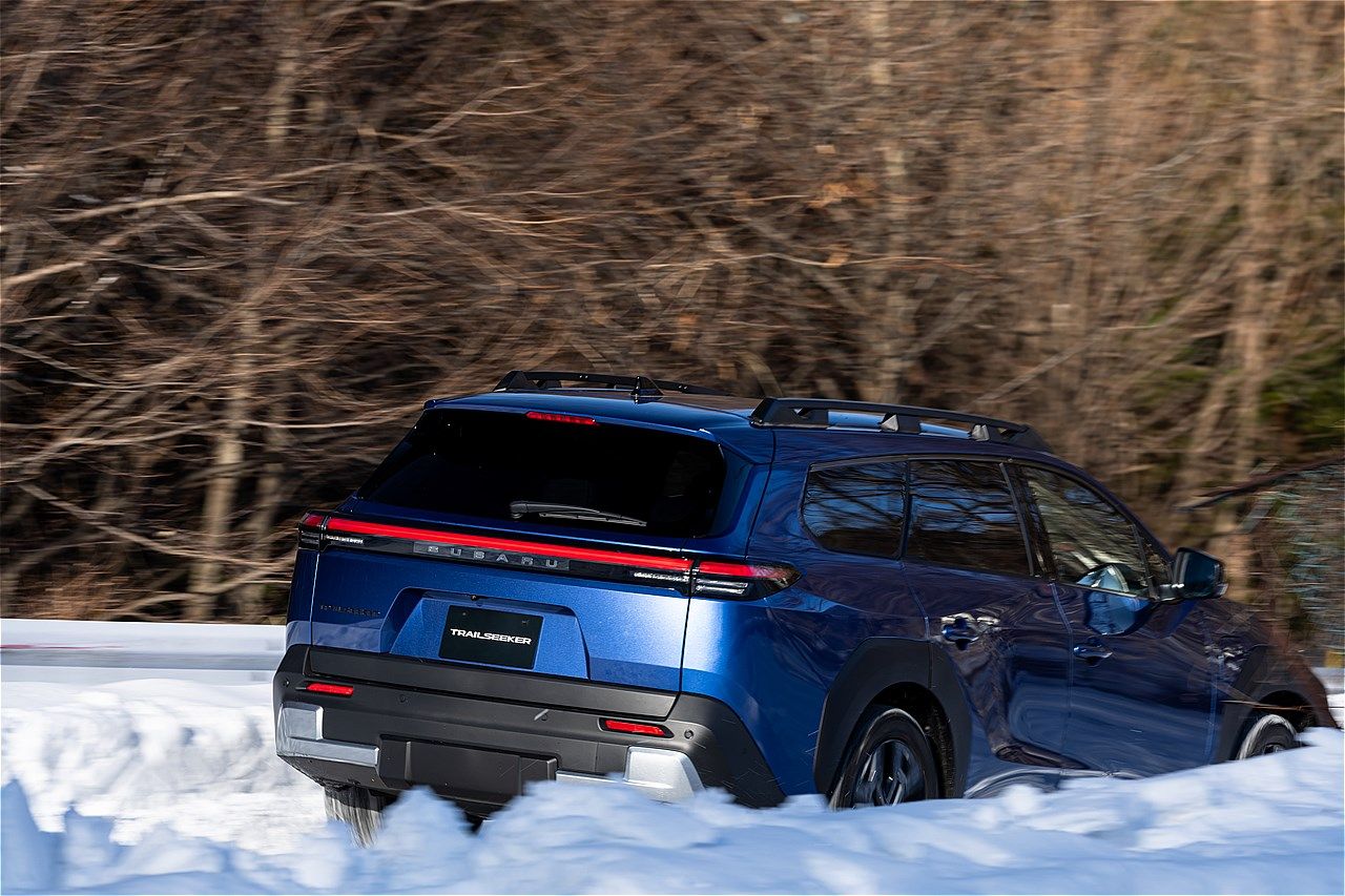2026年4月上旬に正式発表予定、スバル新型BEV「トレイルシーカー」のプロトタイプ（写真：三木 宏章）