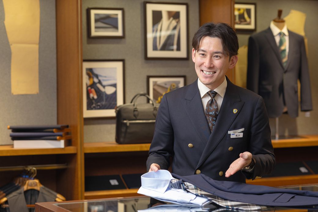 （写真：AOKI-HD）