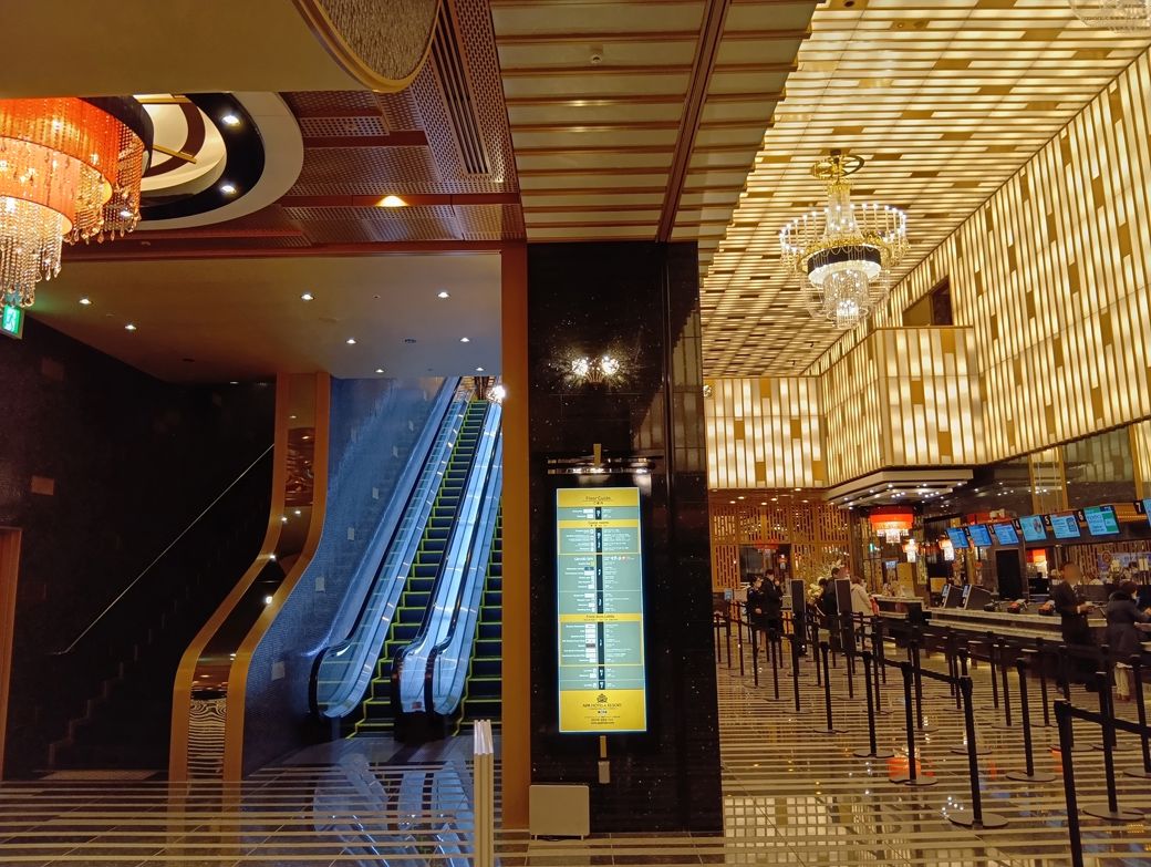 ホテルのロビー（写真：筆者撮影）