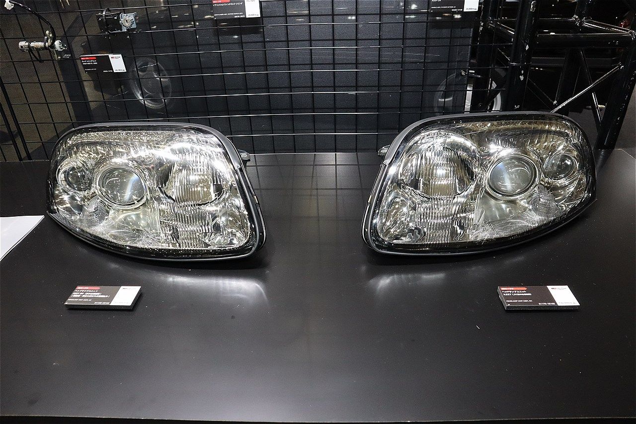 トヨタのA80型「スープラ」（筆者撮影）