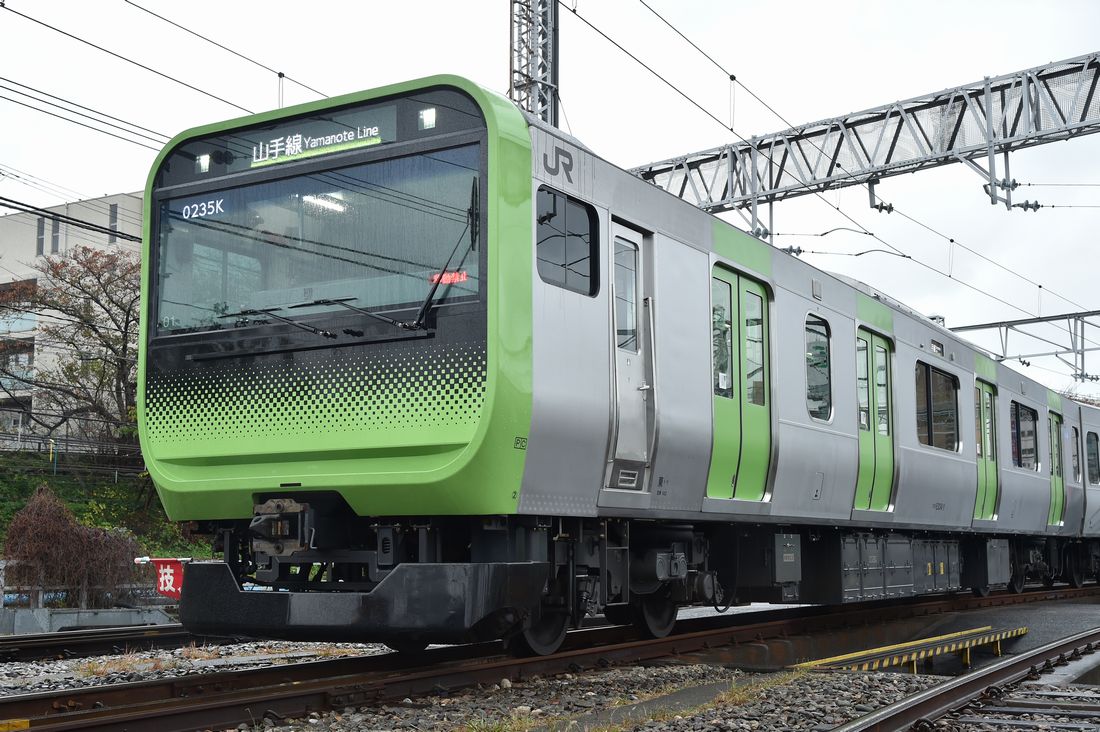 山手線のE235系電車（撮影：風間仁一郎）