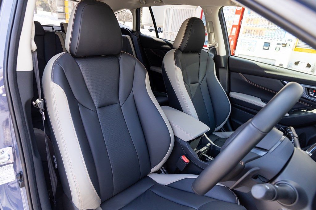 スバル「レヴォーグ レイバック」のディテール（写真：三木 宏章）