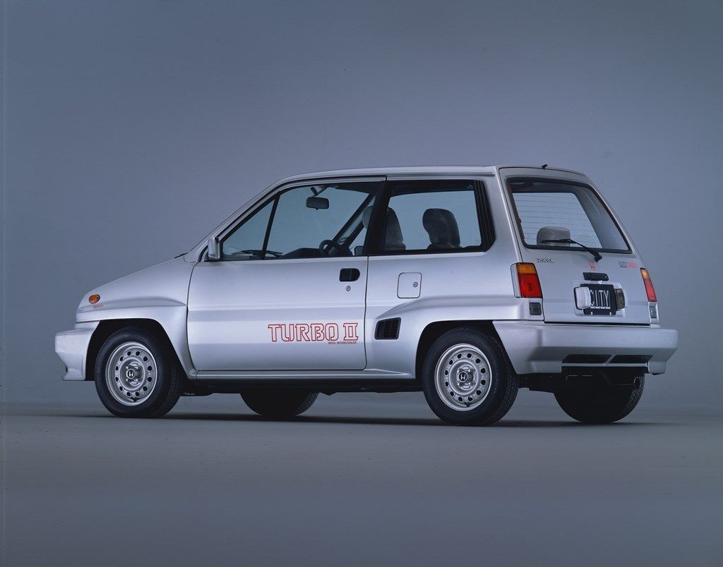 1983年発売のホンダ「シティ・ターボⅡ」（写真：本田技研工業）