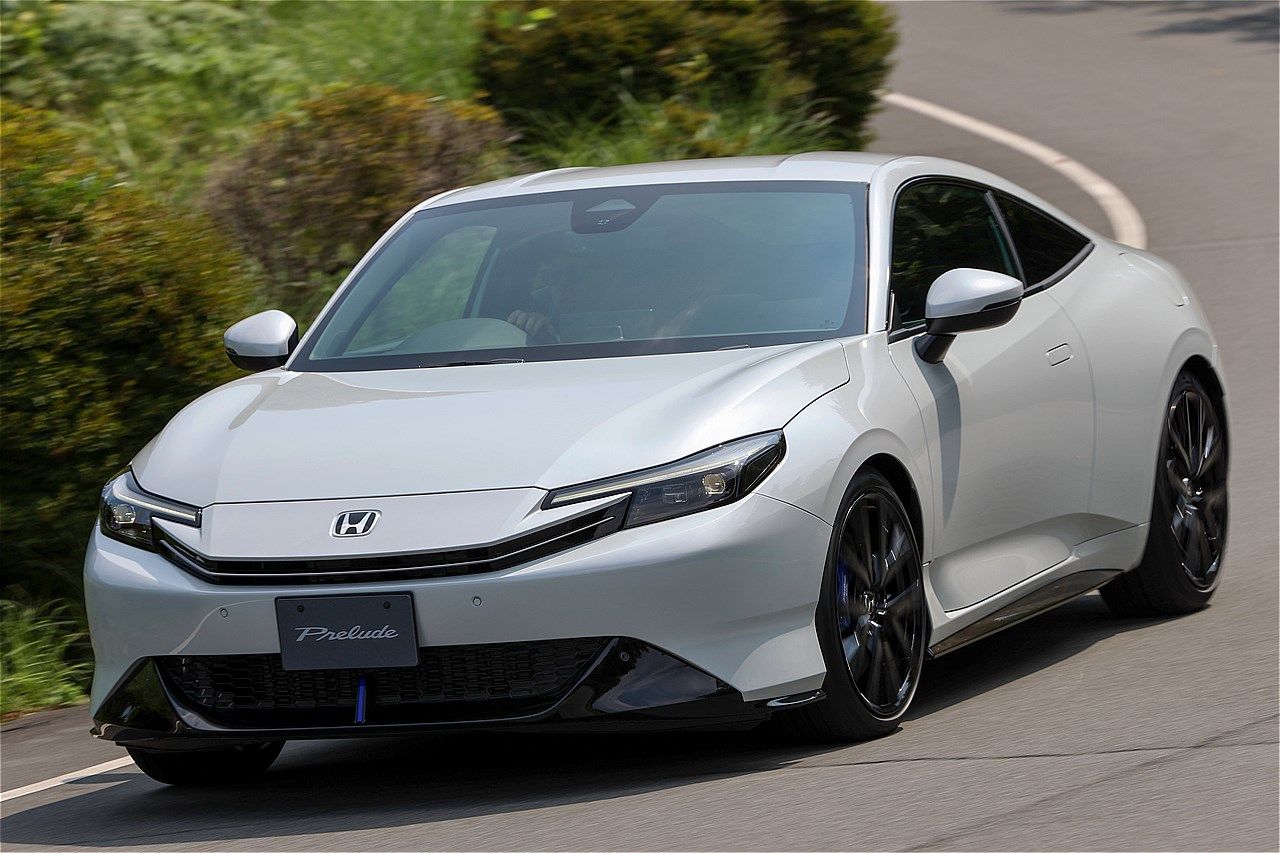 ホンダの新型「プレリュード」（写真：本田技研工業）