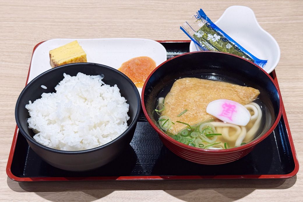 資さんうどん両国店の朝定食は510円〜（筆者撮影）