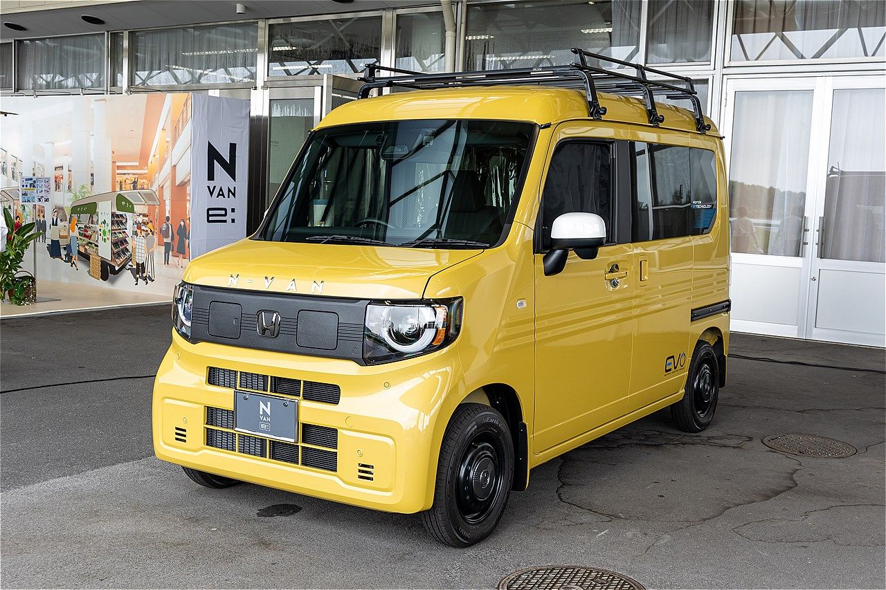 ホンダ「N-VAN e:」のディテールなど（写真：三木宏章）