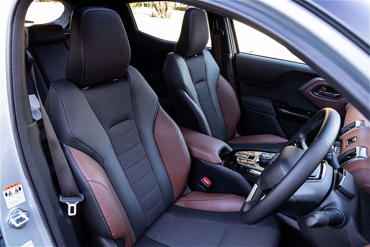 スズキの新型BEV「eビターラ」（写真：三木 宏章）