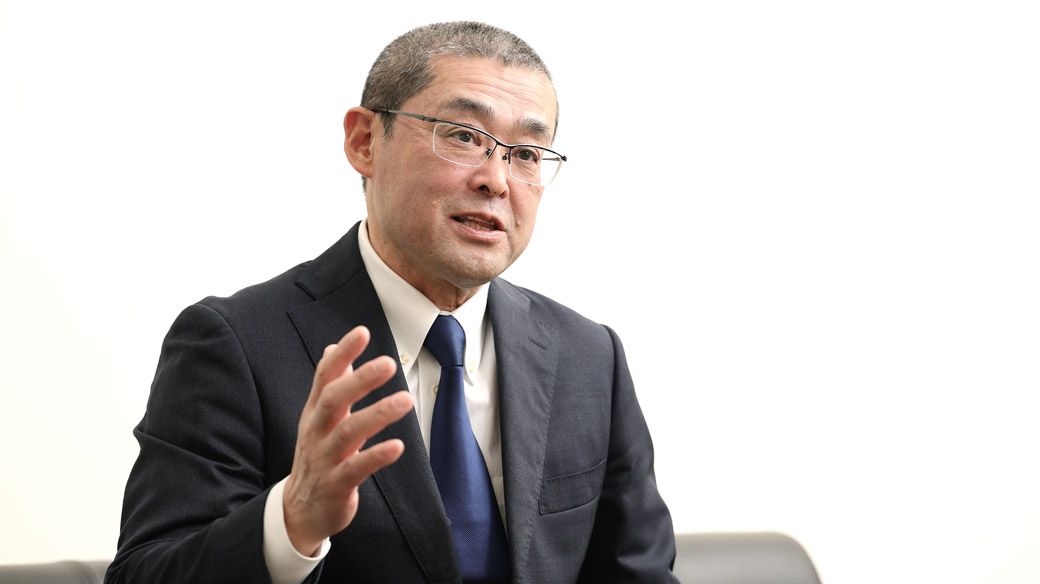 ビアードパパを運営するDAY TO LIFEの杉内健吉代表取締役社長（撮影：尾形文繁）