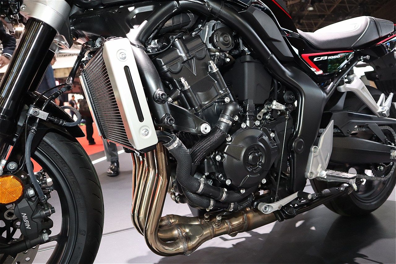 ホンダの新型「CB1000F/SE」（筆者撮影）
