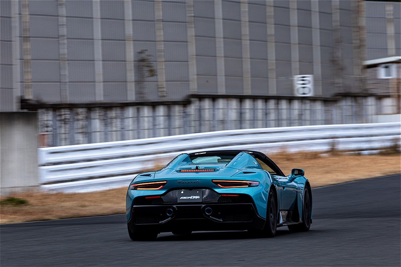 マセラティの新型「MCプーラ」（写真：三木 宏章）