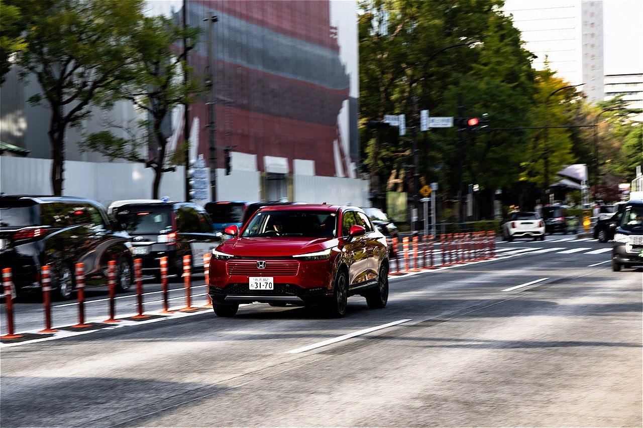 ホンダ「ヴェゼル e:HEV Z」（写真：三木 宏章）