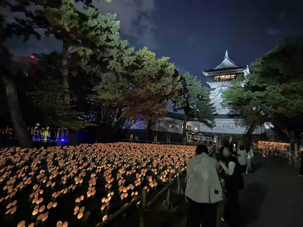 小倉城ではさまざまなイベントも開催される。写真は秋に開催される「小倉城　竹あかり」（写真：筆者撮影）