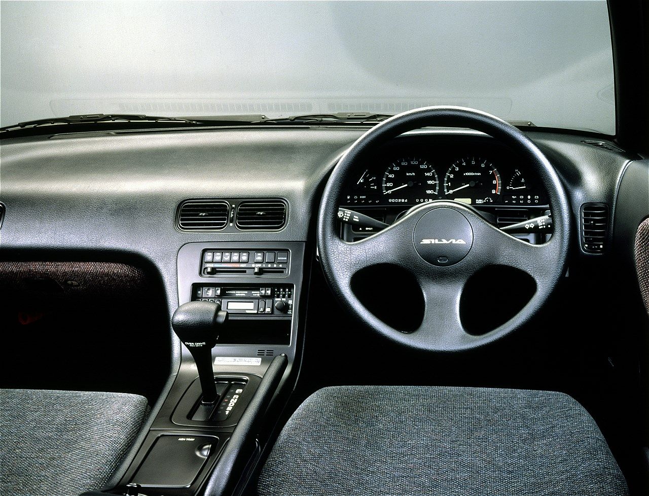 日産のS13型シルビア（写真：日産自動車）