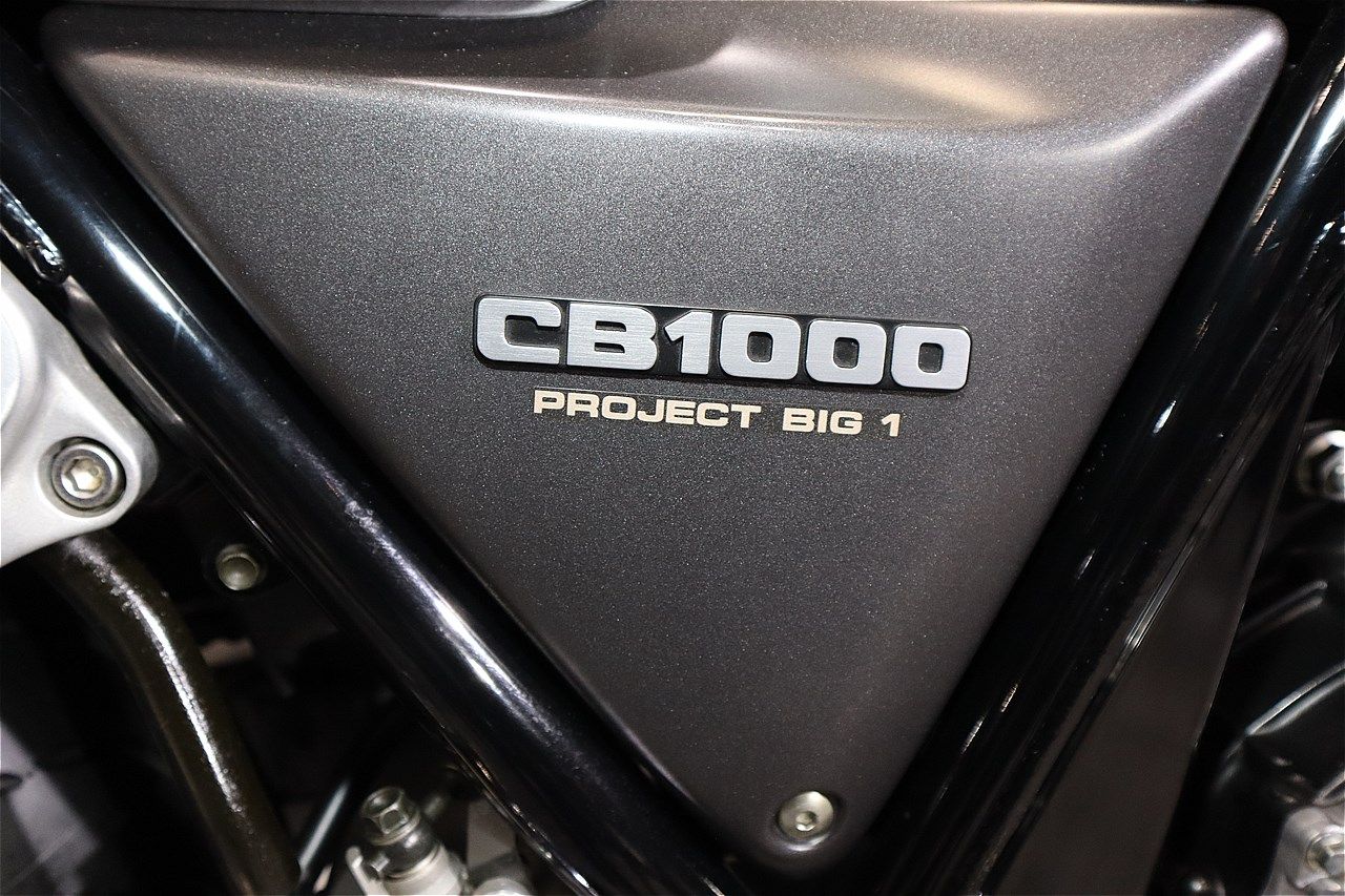 1992年発売のホンダ「CB1000スーパーフォア」（筆者撮影）