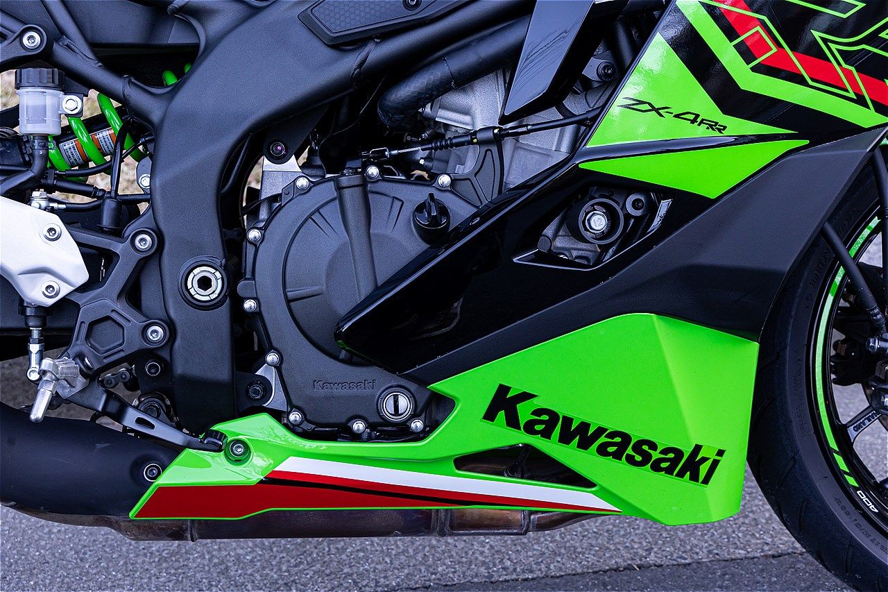 カワサキモータースジャパンのスーパースポーツモデル「Ninja ZX-4RR KRT EDTION」（写真：三木宏章）