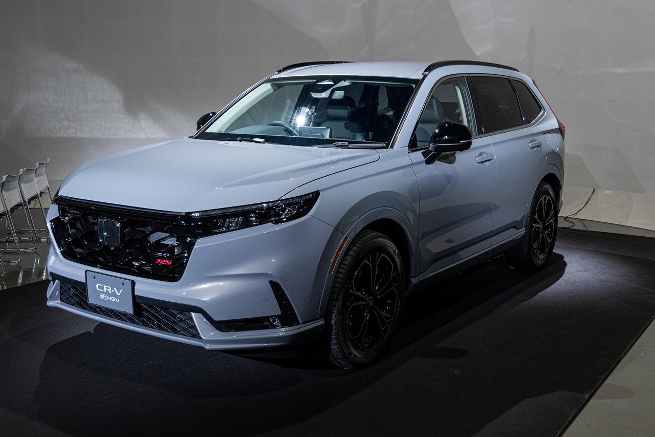 ホンダ新型「CR-V e:HEV」（写真：三木 宏章）