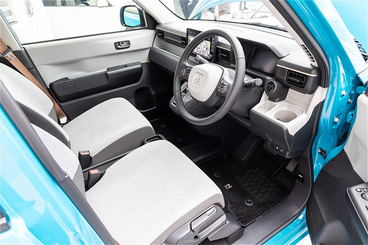 ホンダの新型軽乗用EV「N-ONE e:」（写真：三木 宏章）