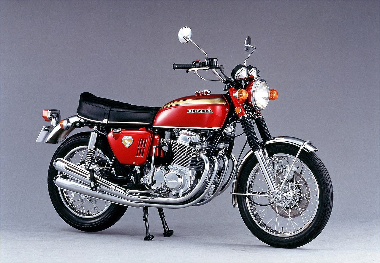 1969年発売のホンダ「CB750フォア」(写真:本田技研工業)