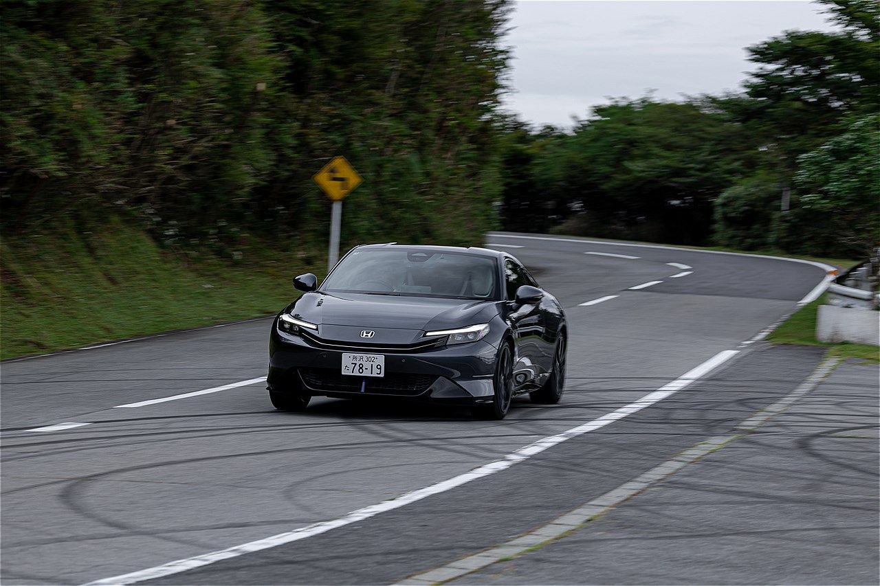 ホンダの新型「プレリュード」（写真：三木 宏章）