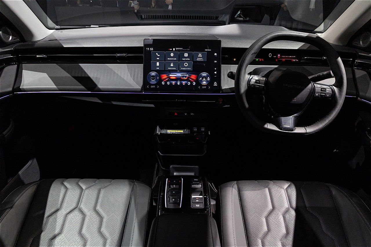 ホンダが2026年春発売を予定している新型BEV「インサイト」（写真：三木 宏章）