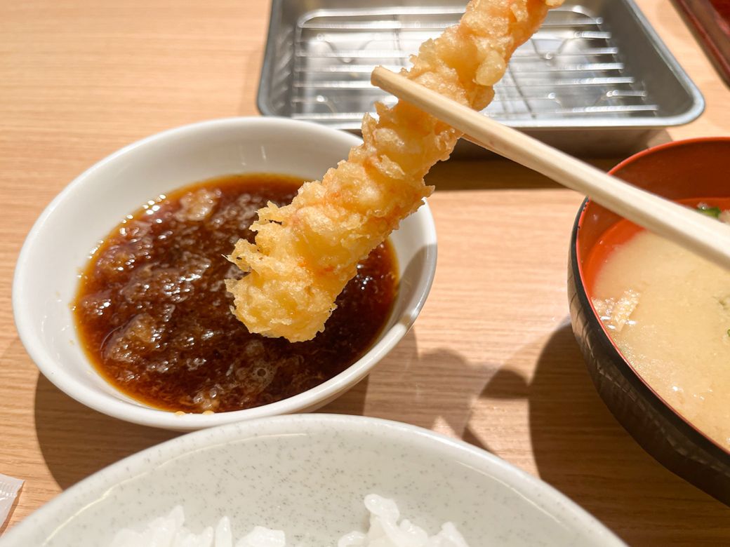 弾力がありジューシーな海老（著者撮影）