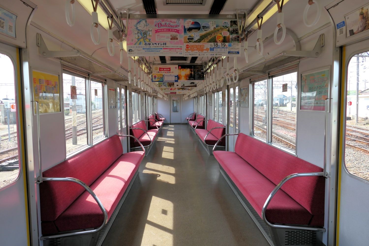 近鉄　2610系　車内　ロングシート