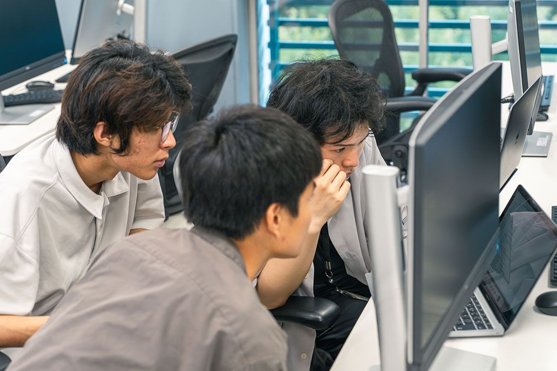 42 Tokyoでは学生同士で学び合う