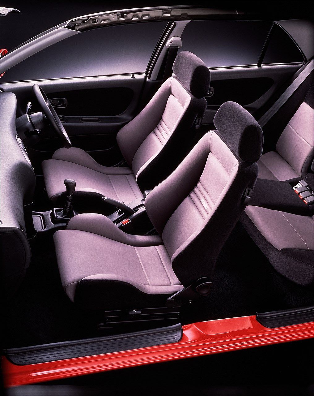 三菱「ランサーエボリューション」（写真：三菱自動車）