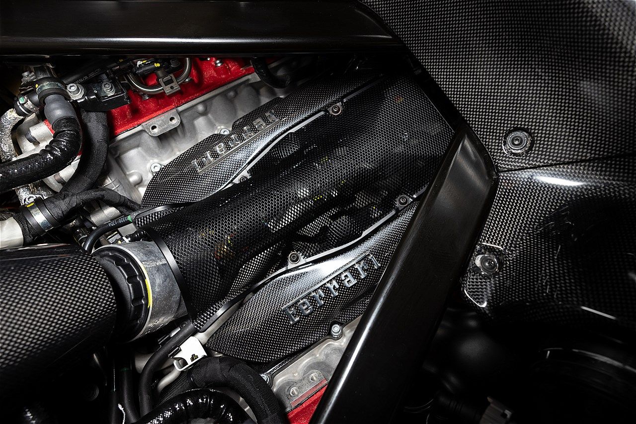 フェラーリの新型車「849テスタロッサ」（写真：Ferrari Japan）