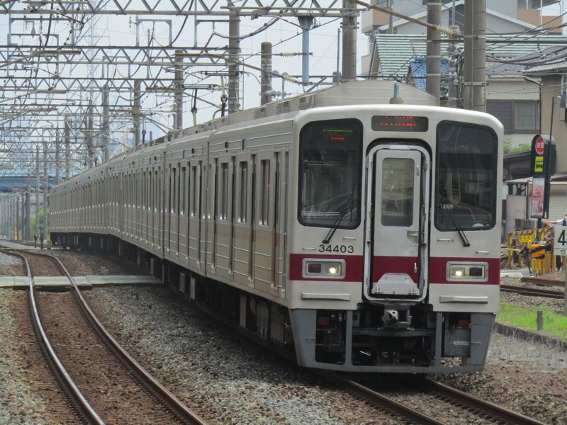 東武東上線30000系（筆者撮影）