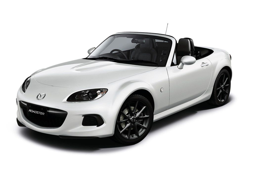 マツダの3代目「ロードスター（NC3）」（写真：マツダ）