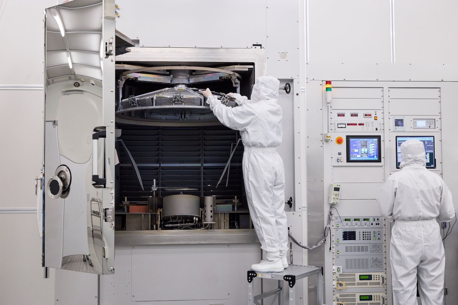 YTCにあるクリーンルームの様子（写真：アップル提供）
