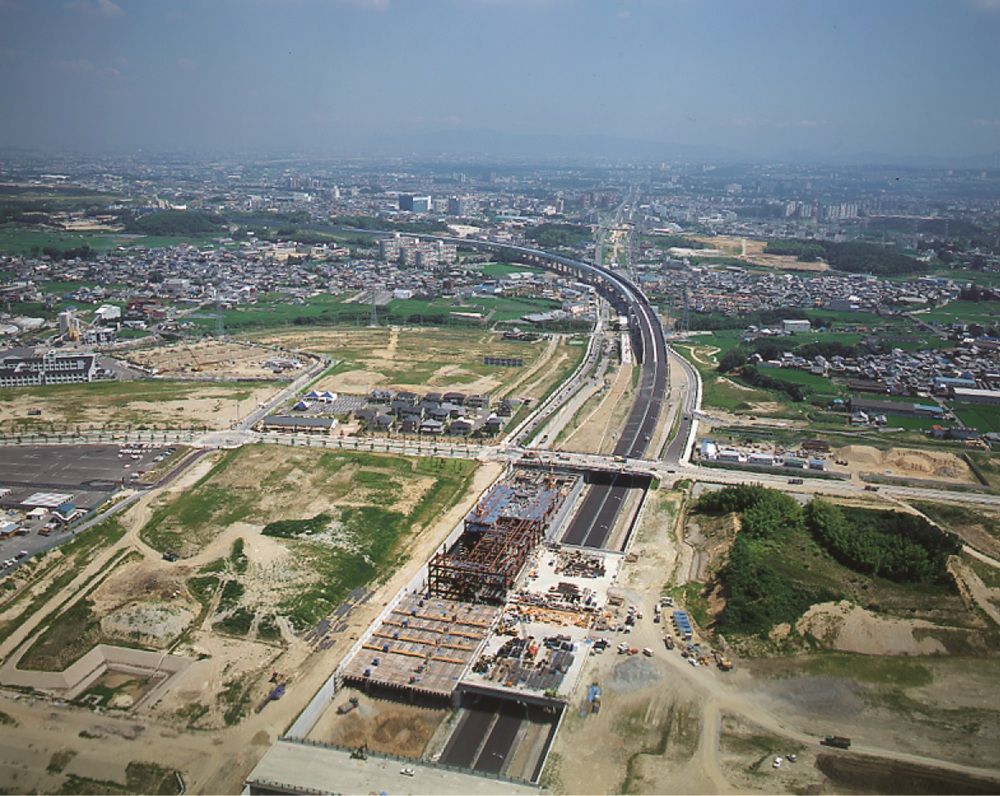 建設中の和泉中央駅（写真：南海電鉄）