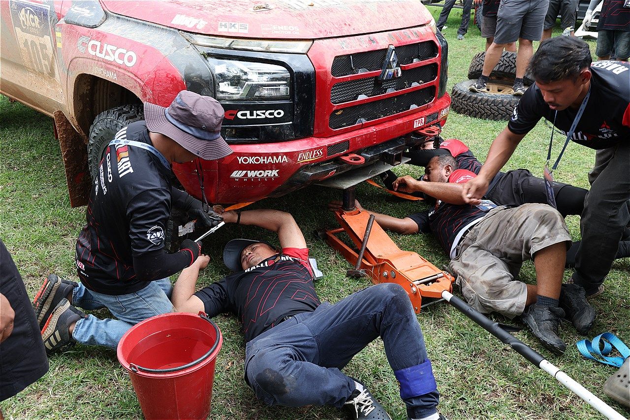 アジアンクロスカントリーラリー2025とチーム三菱ラリーアートの様子（写真：三木 宏章）