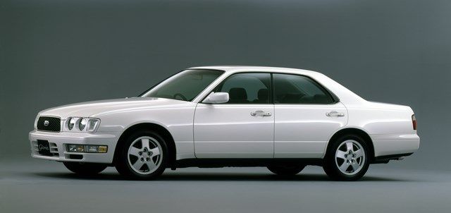 1995年発売、日産自動車「セドリック/グロリア」（写真：日産自動車）