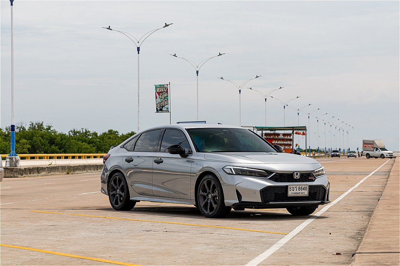 タイで試乗したホンダ「シビック e:HEV RS」（写真：筆者撮影）