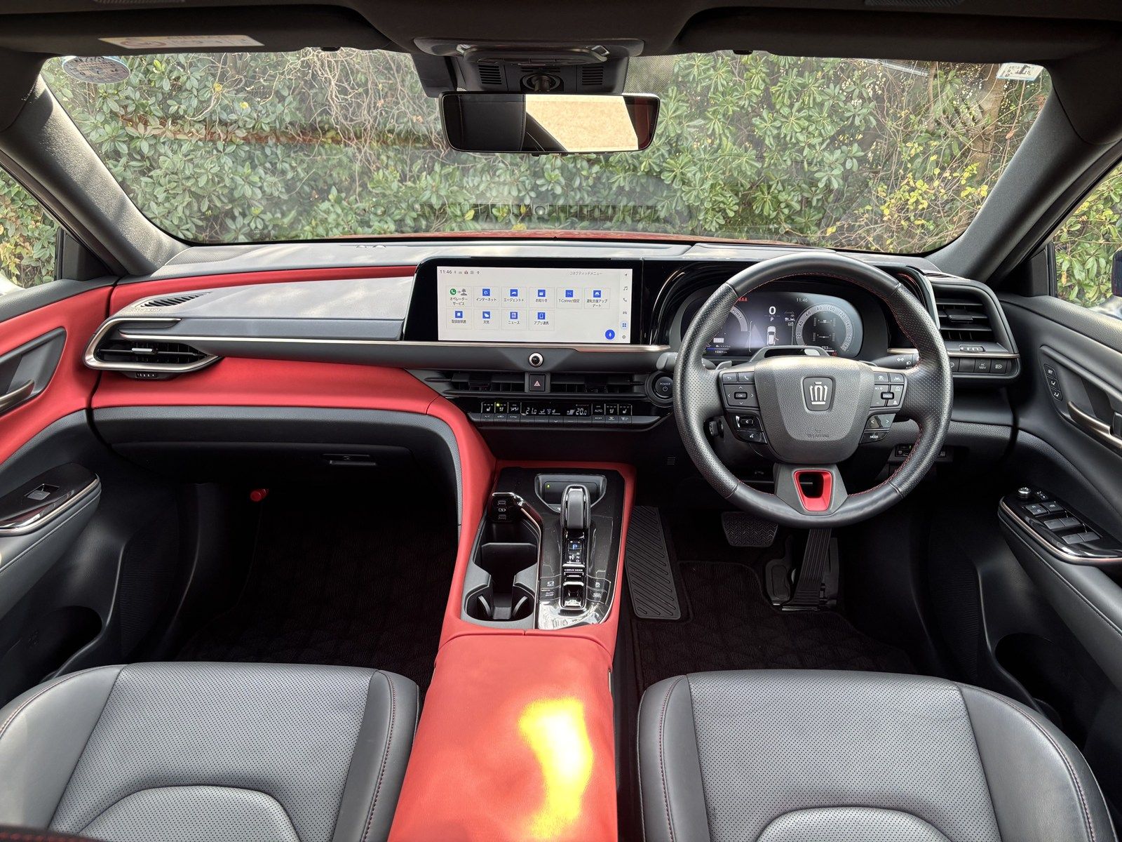 トヨタ「クラウンスポーツPHEV」（写真：桃田健史）