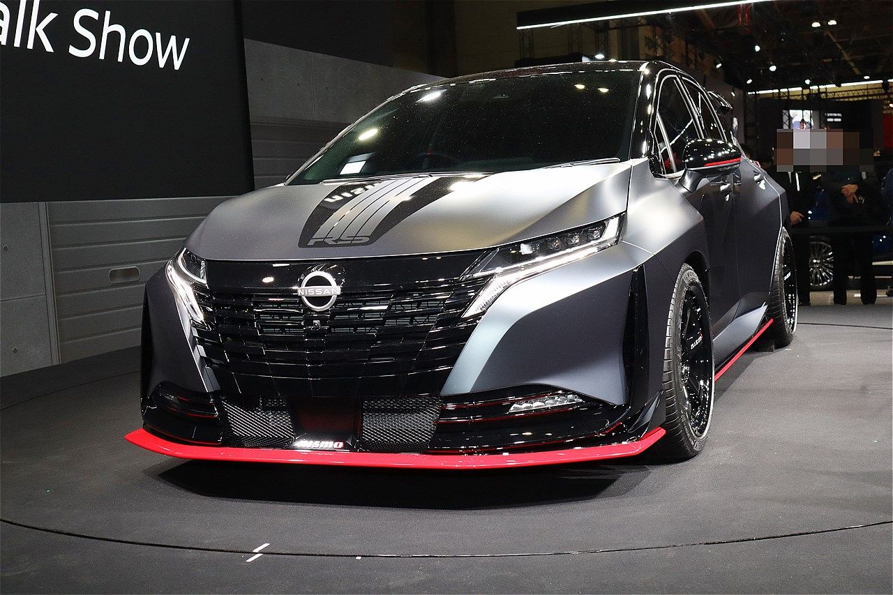 日産「オーラ ニスモRS コンセプト」（写真：筆者撮影）