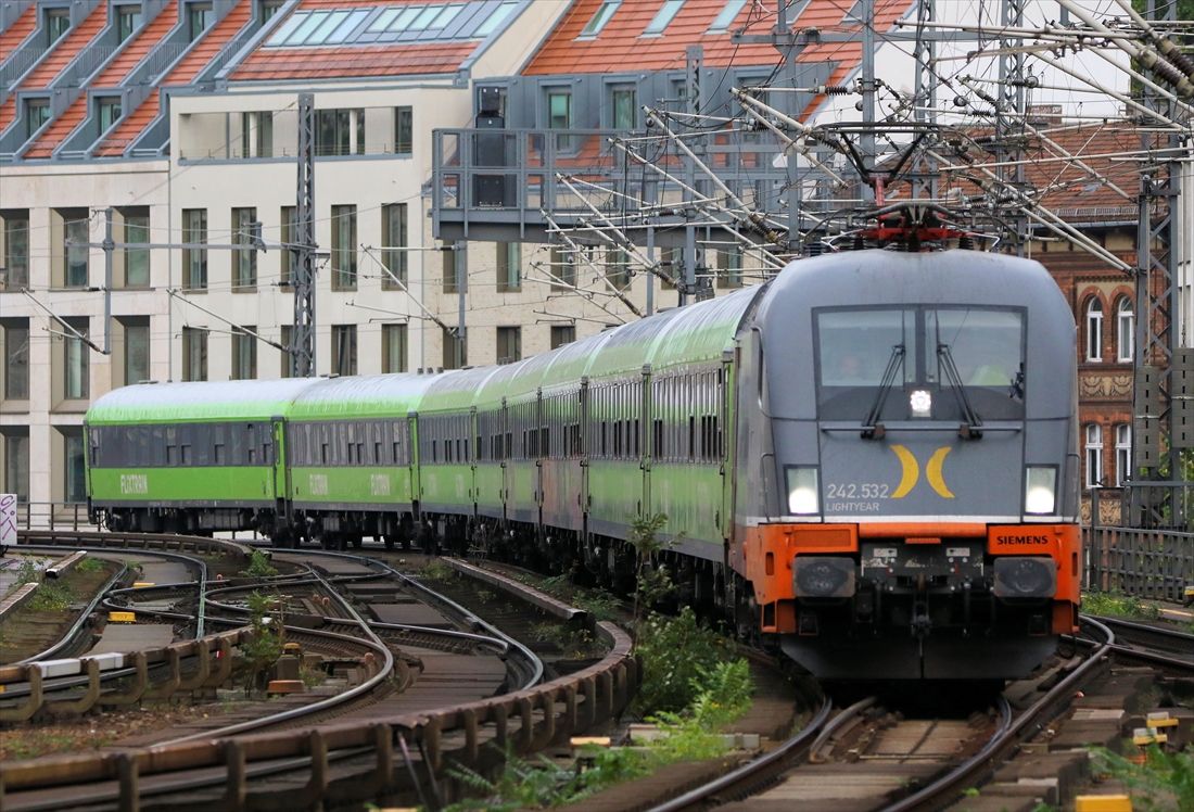 格安民間会社「フリックストレイン」は中古客車で運行している（撮影：橋爪智之）